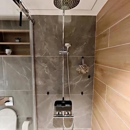 Waterfront Primestay Lägenhet