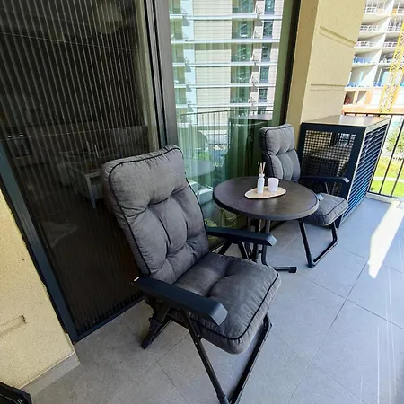 Waterfront Primestay דירה