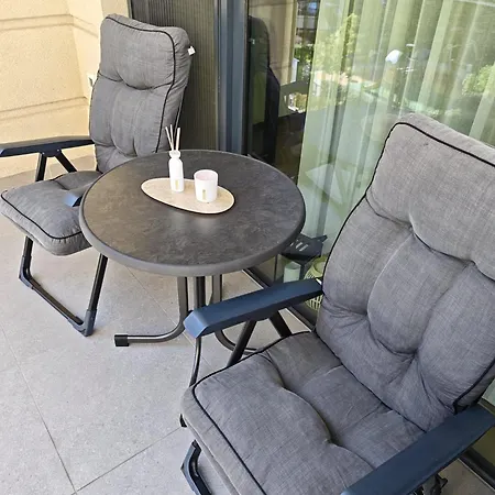 Lägenhet Waterfront Primestay Belgrad