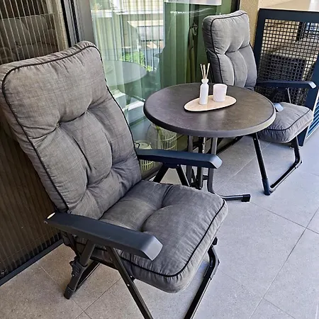 Waterfront Primestay